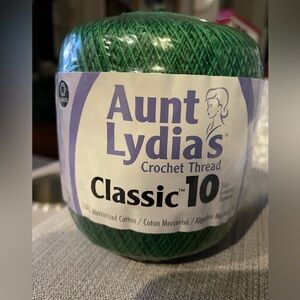 Aunt Lydias Crochet Thread Classic 10 Size. 100% Mercerized Cotton. Myrtle Green